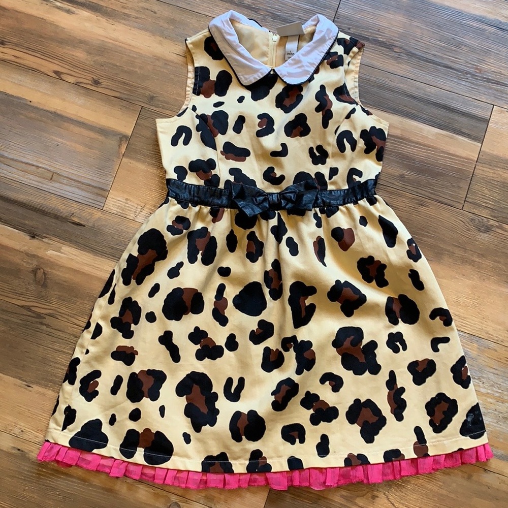 Girls dress